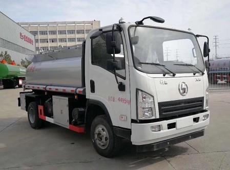 陜汽軒德藍(lán)牌供液車圖片 陜汽軒德藍(lán)牌供液車圖片