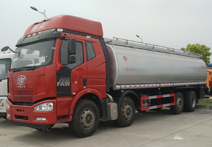 解放J6M前四后六供液車(chē)圖片 解放J6M前四后六供液車(chē)圖片